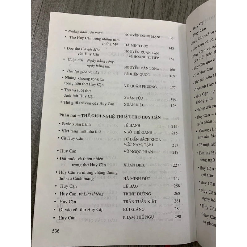 Huy cận về tác gia và tác phẩm. 999 469857