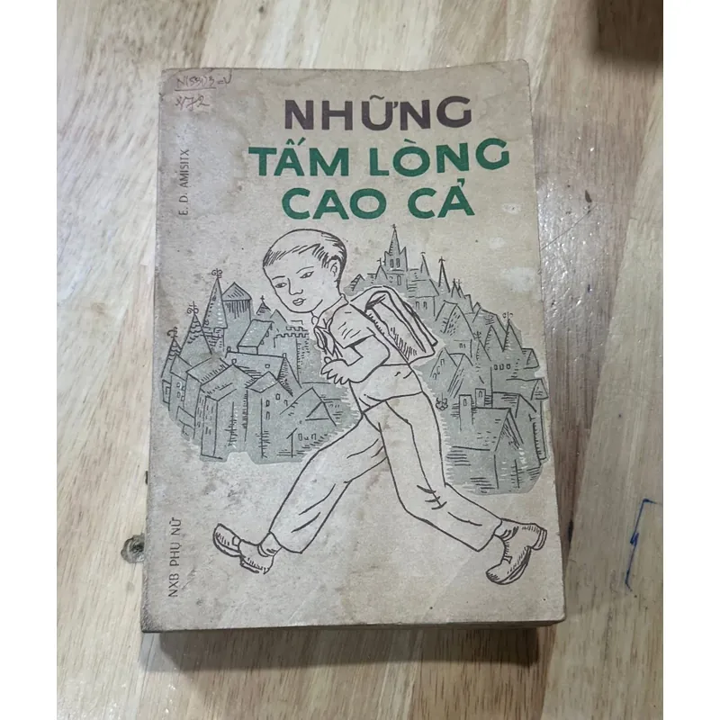 Những tấm lòng cao cả Sách xb1987  606664