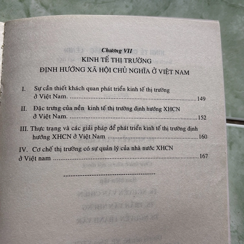 Sách kinh tế chính trị Mác - Lênin 499959