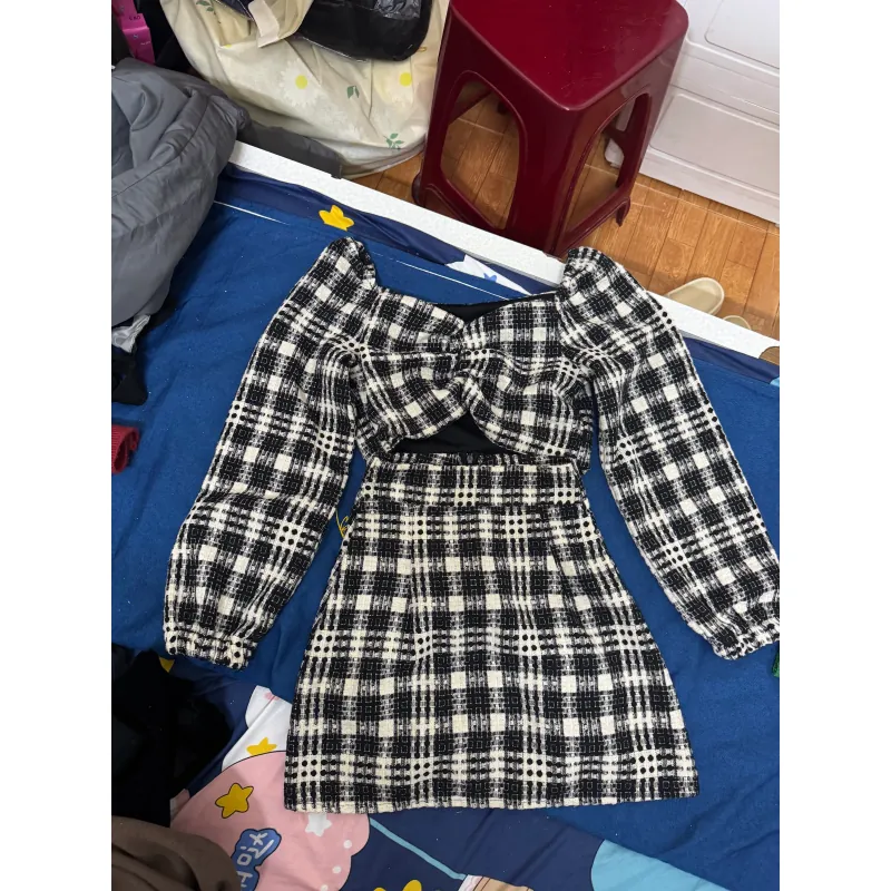 Áo nữ Vest Nỉ Caro Đen Trắng Tay Dài Phối Nơ Cổ Thời Trang 788458