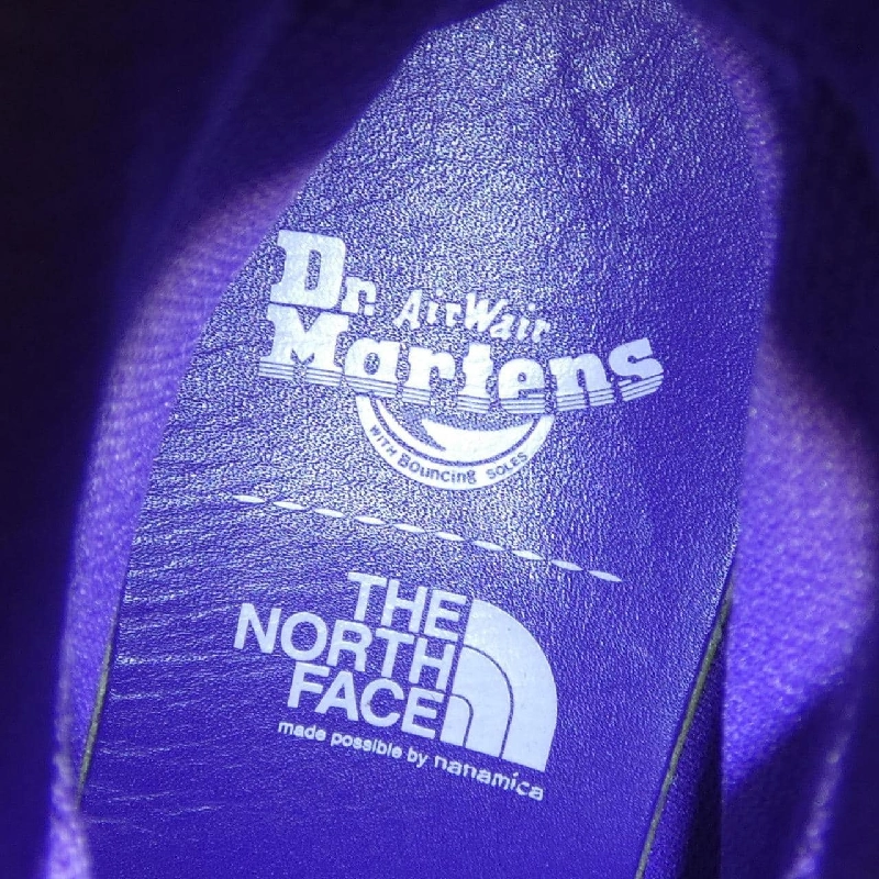 【Mã giảm giá】Giày bốt Dr. Martens 660854