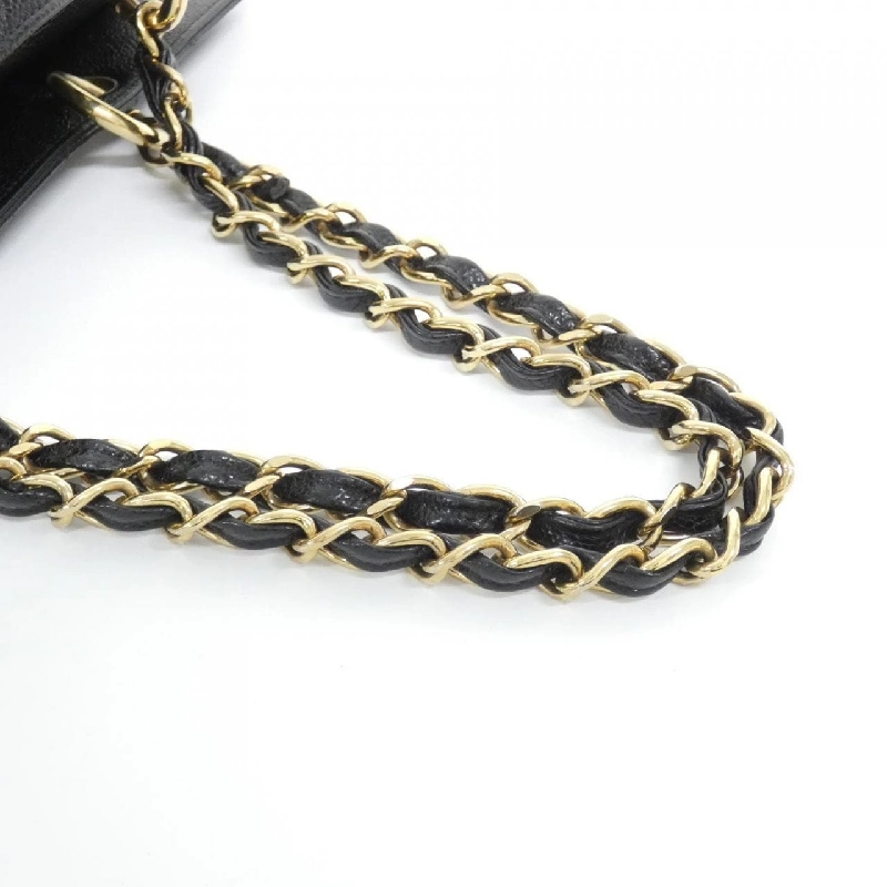 【Vintage】Túi xách chéo Chanel 18005 610152