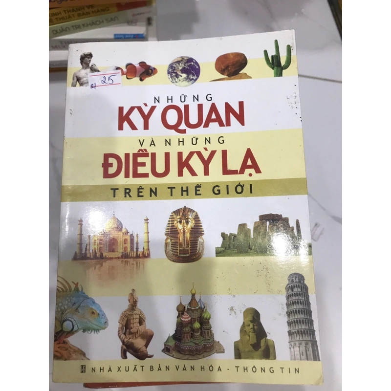 Sách Những kì quan và những điều kì lạ trên thế giới 447329