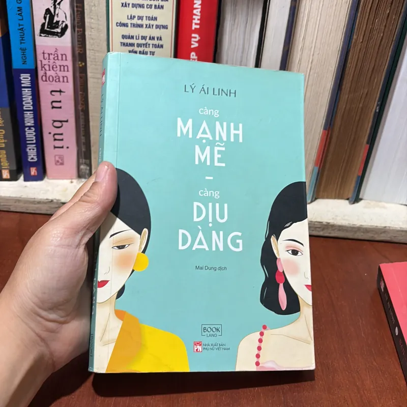 II Combo: Càng Mạnh Mẽ Càng Dịu Dàng & Bạn Mới Là Chủ Nhân Của Cuộc Đời Mình - Lý Ái Linh 756753