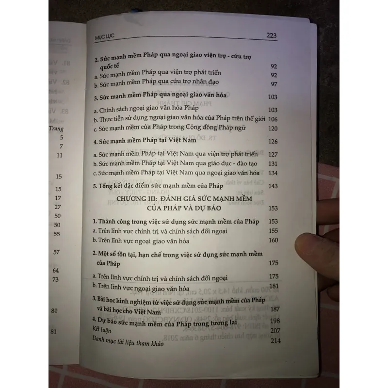Sức mạnh mềm của Pháp - Những vấn đề lý luận và thực tiễn  712130
