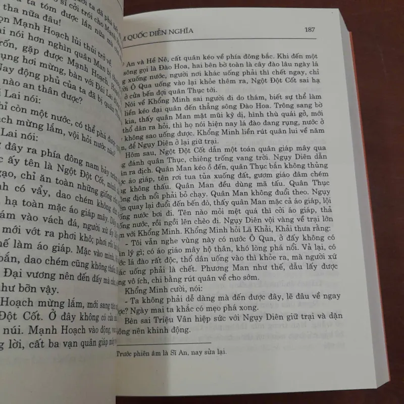 TAM QUỐC DIỄN NGHĨA - LA QUÁN TRUNG ( PHAN KẾ BÍNH DỊCH) 991617