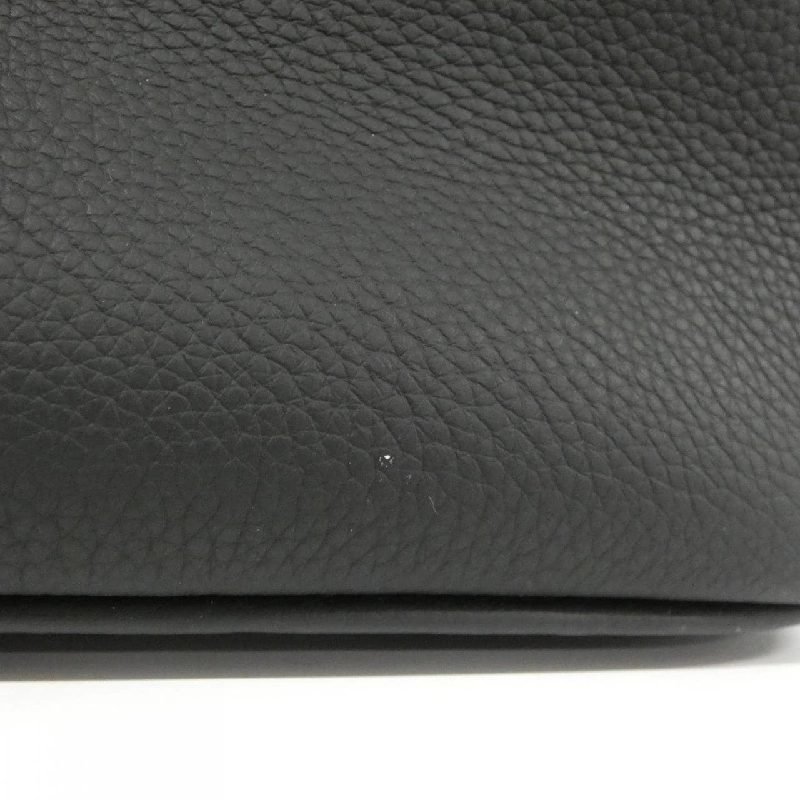 Túi Louis Vuitton Capucines Souple GM M24880 618257