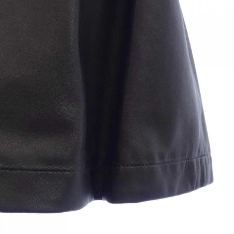 Váy LOUIS VUITTON WRLS01KUK 646495