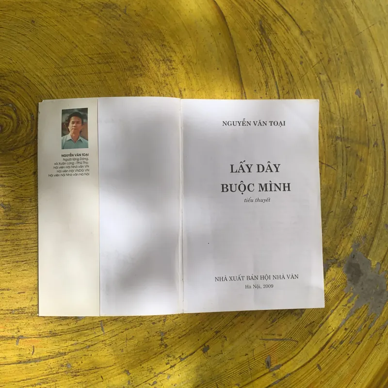 LẤY DÂY BUỘC MÌNH - NGUYỄN VĂN TOẠI  958157