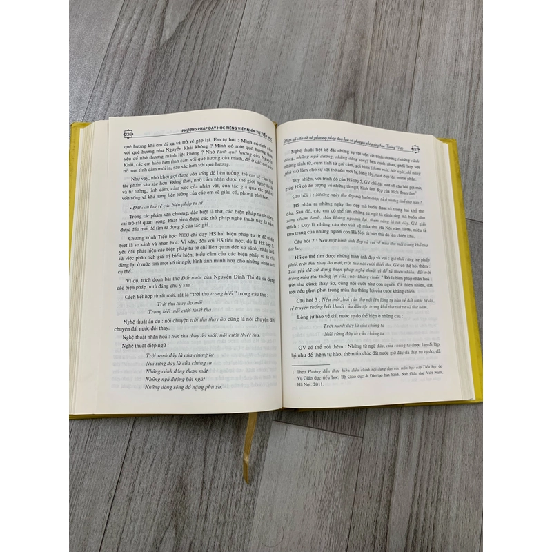 Phương pháp dạy học tiếng việt nhìn từ tiểu học. 999 463774