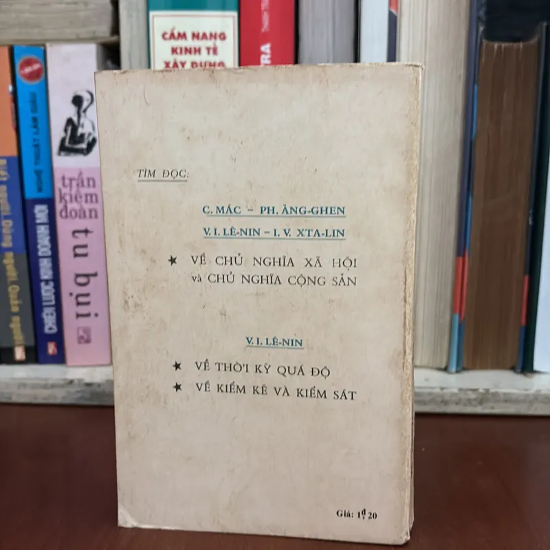 II Sách Xưa: Về Những Quy Luật Kinh Tế Trong Chủ Nghĩa Xã Hội - 1975 602998