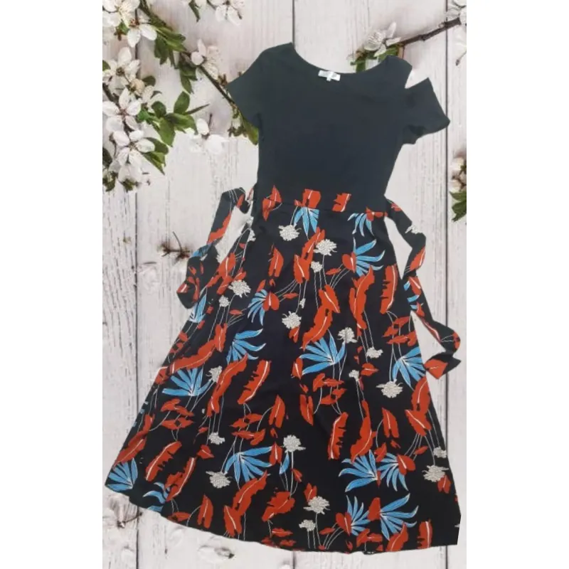 Đầm maxi họa tiết hoa lá tay ngắn, freesize (S,,M) độ mới cao 970337