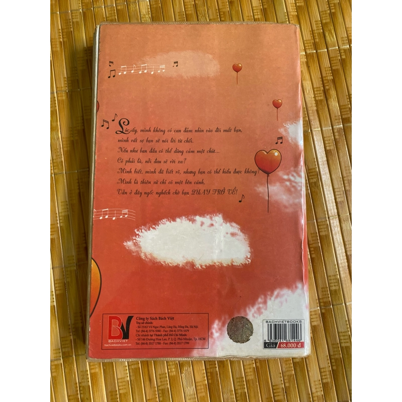 Hôn cái nào cô nàng xấu tính 521257