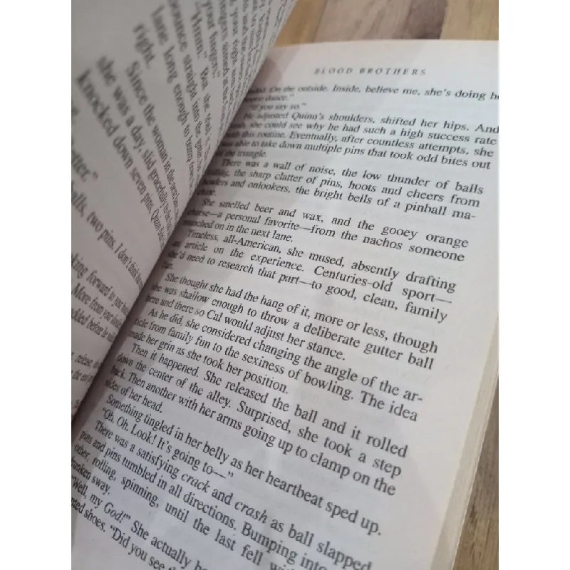 Blood brothers - Nora Roberts 570423