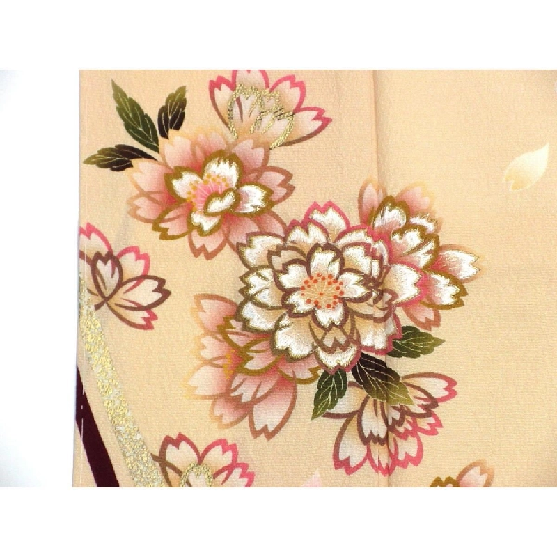 Kimono Furisode chế tác bằng vàng Yūzen - Hàng hiệu Chính hãng 875527