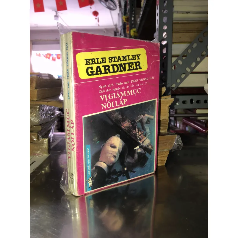 Vị giám mục nói lắp - Erle Stanley Gardner 1038278