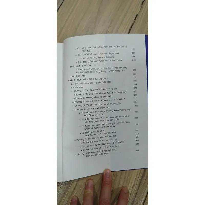 Học gần học xa 746409