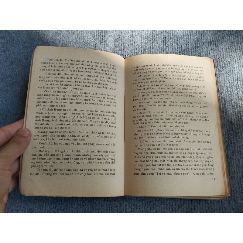 NHỮNG KẺ LẮM TIỀN - ÔNG VĂN TÙNG 548183