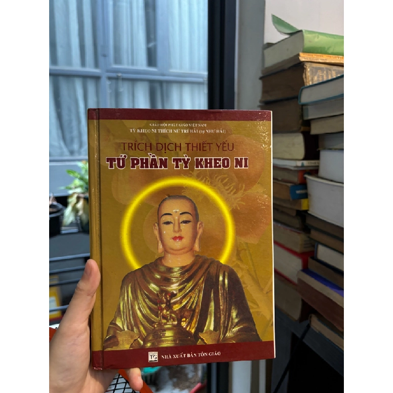 Trích dịch thiết yếu Luật Tứ Phần Tỳ Kheo Ni - Thích Nữ Trí Hải 128944