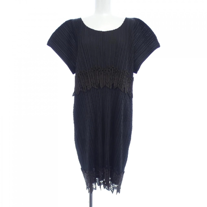 【Mã giảm giá】Đầm PLEATS PLEASE 653247