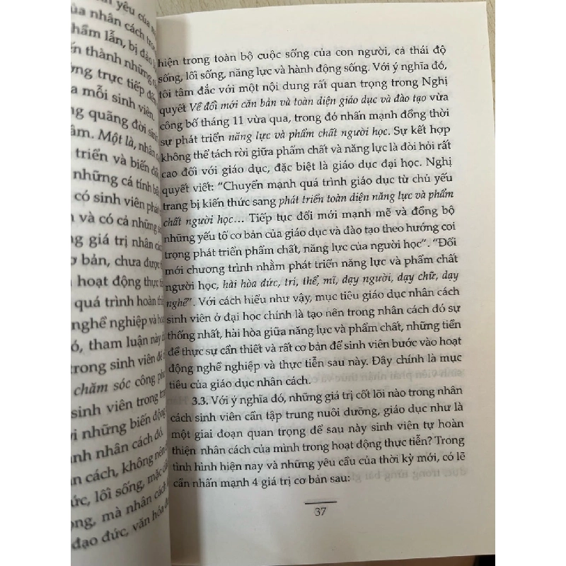 Mấy vấn đề văn hoá Việt Nam hiện nay thực tiễn và lý luận - GS,TS. Đinh Xuân Dũng 737919