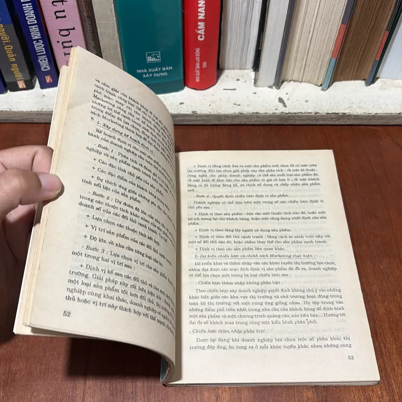 II Marketing: Marketing Căn Bản - Nguyễn Thị Như Liêm - 1997 755359