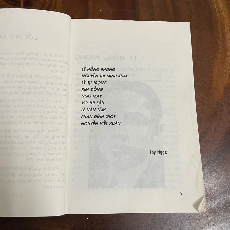 II Tựa sách: Những Anh Hùng Tuổi Trẻ - 2001 461864