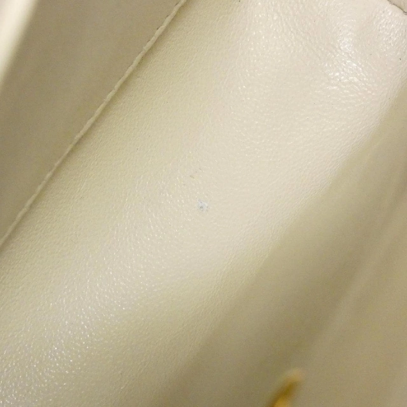 【Vintage】Túi xách chéo Chanel 02740 610147