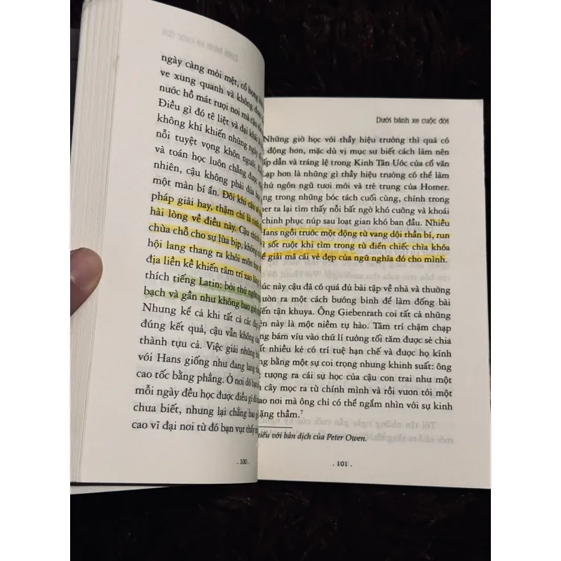 Dưới bánh xe cuộc đời 714546