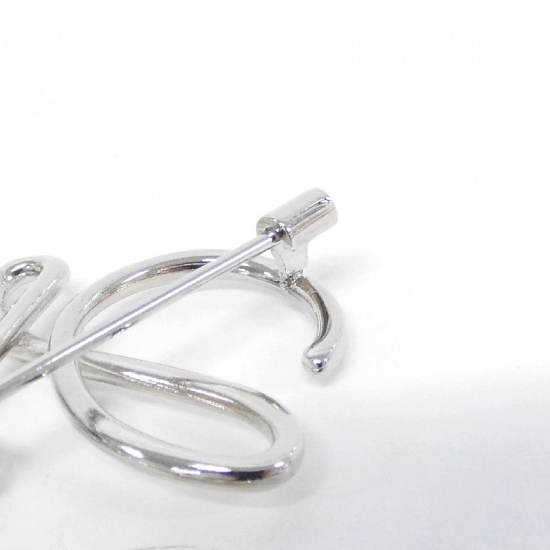 Loewe 111 25 020 Brooch 625841