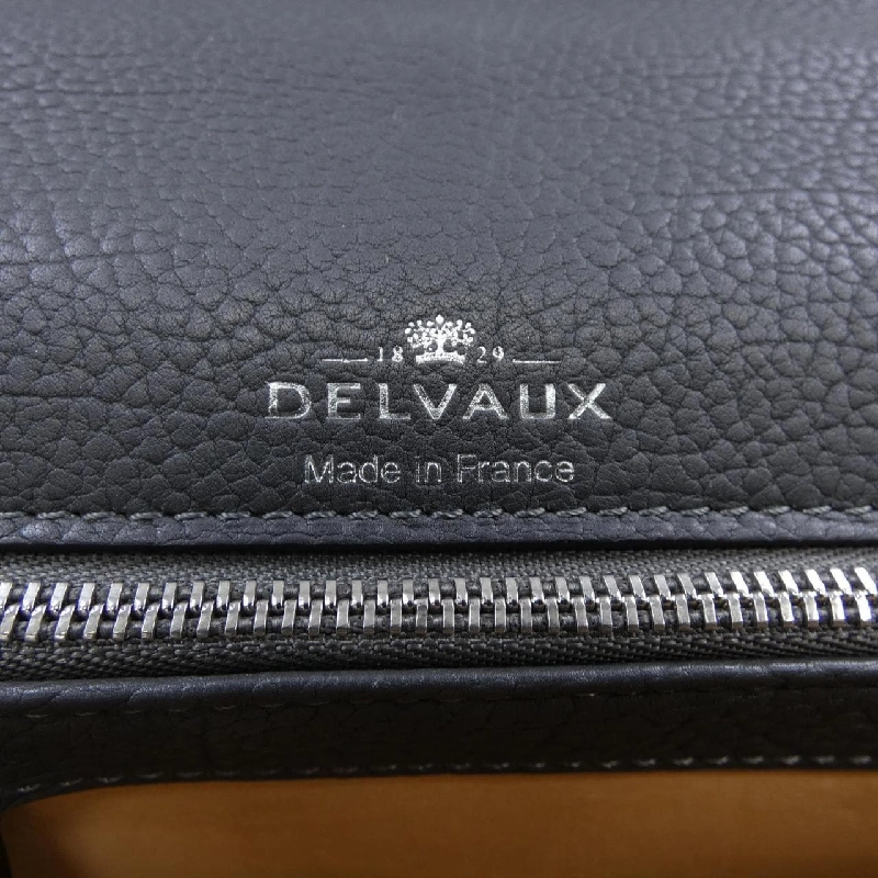 【Khuyến mãi】Túi DELVAUX 659226