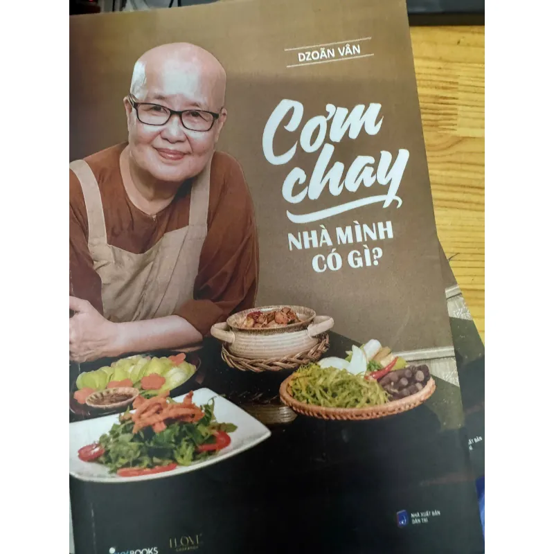SÁCH CƠM CHAY NHÀ MÌNH CÓ GÌ  50K 1037425