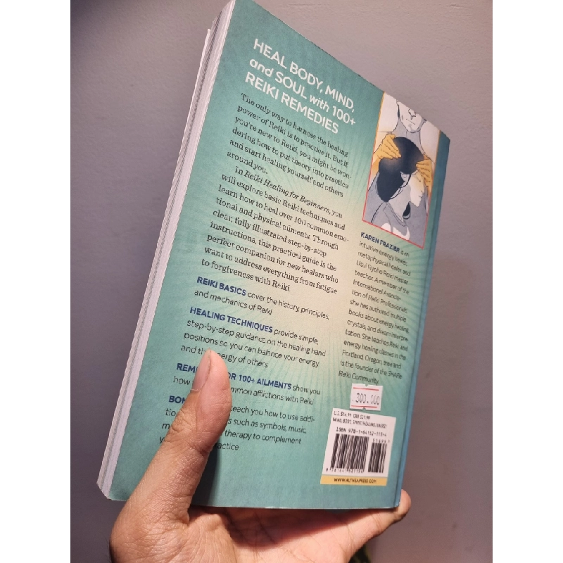 REIKI HEALING FOR BEGINNERS : The Practical Guide with Remedies for 100+ Ailmentss - Karren Frazier 209094
