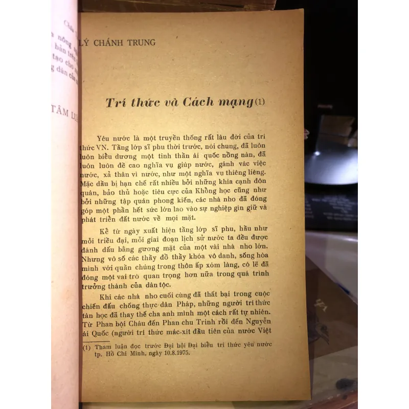 Đứng dậy 72 - 45 năm đấu tranh vì độc lập thống nhất 1020555