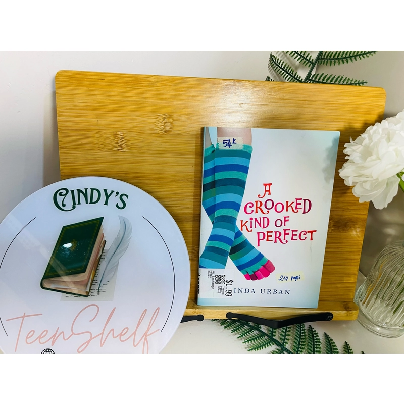 [Sách tiếng Anh 2hand] Like new 90% - 🧶 A Crooked Kind of Perfect - Linda Urban 507955