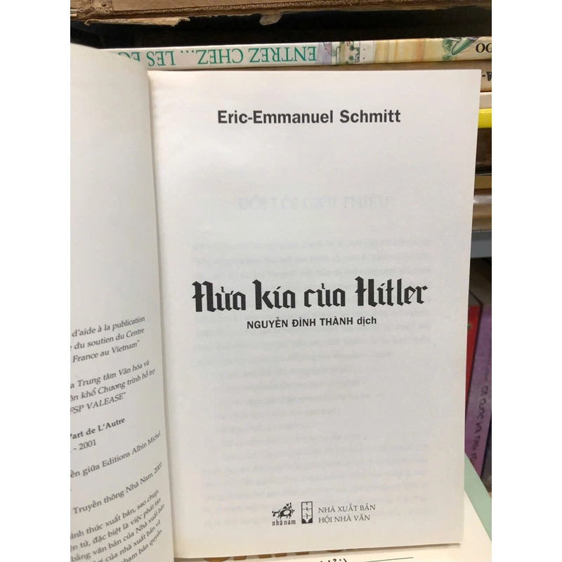 NỬA KIA CỦA HITLER - ERIC - EMMANUEL SCHMITT 455259