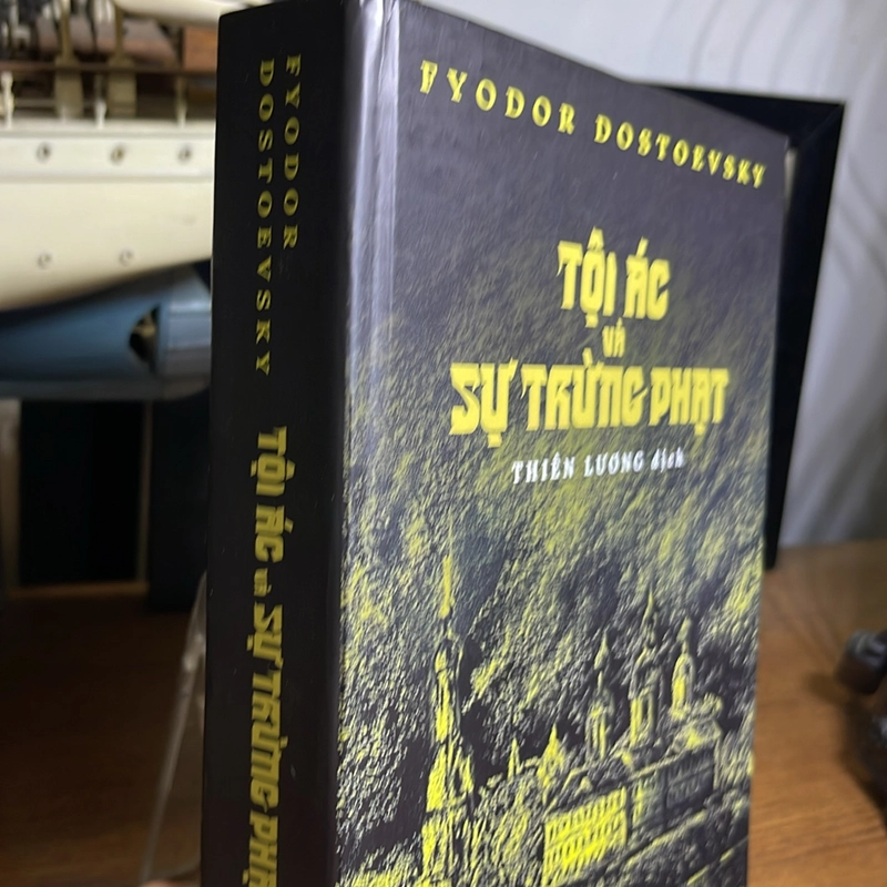 Tội ác và trừng phạt Fyodor Dostoevsky dịch giả Thiên Lương 501627