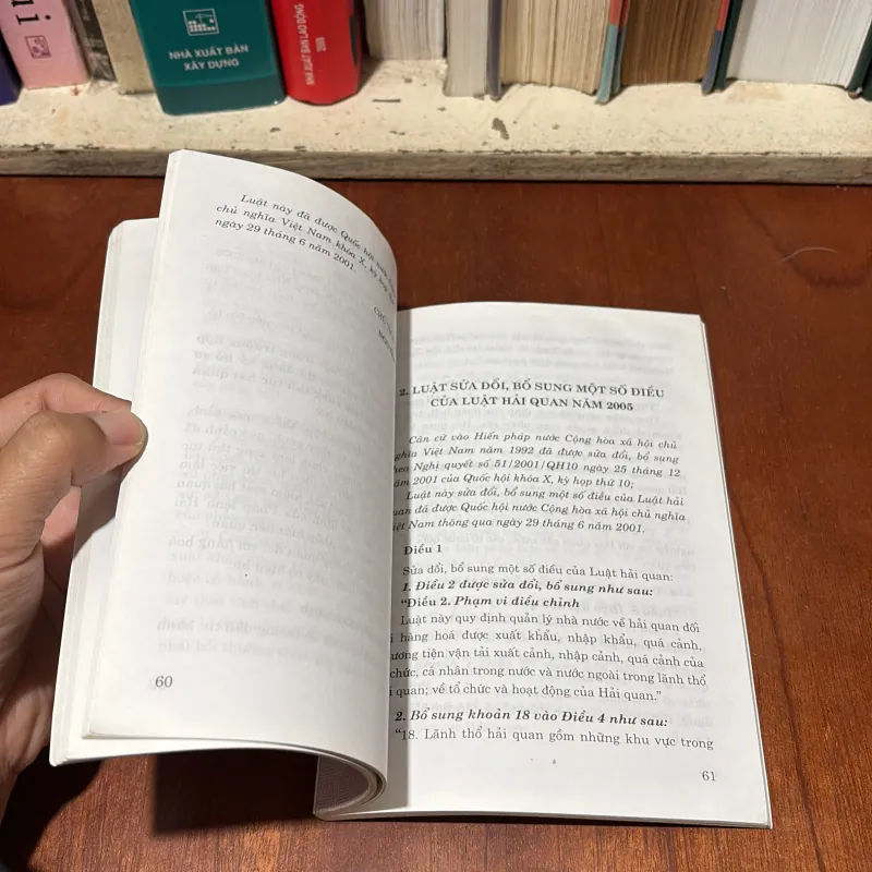 II Sách Luật: Luật Hải Quan - 2006 748198