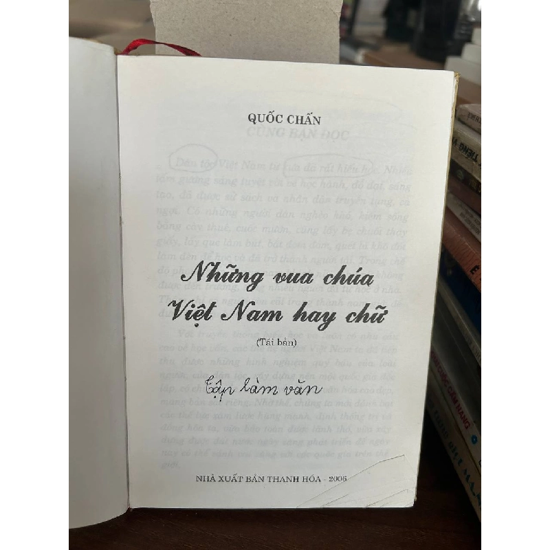 Những Vua Chúa Việt Nam Hay Chữ - Quốc Chấn 933718