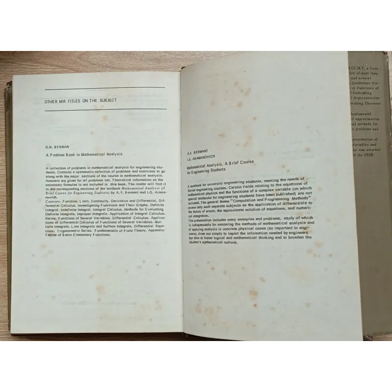 Sách Toán A Course of Mathematical Analysis 906771