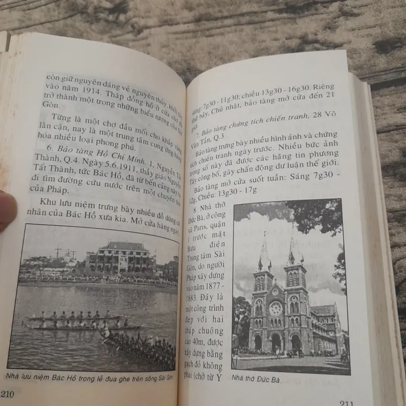 Cẩm nang DU LỊCH & ĐI TOUR. Tác giả Phạm Côn Sơn. Bản in 2002 732670