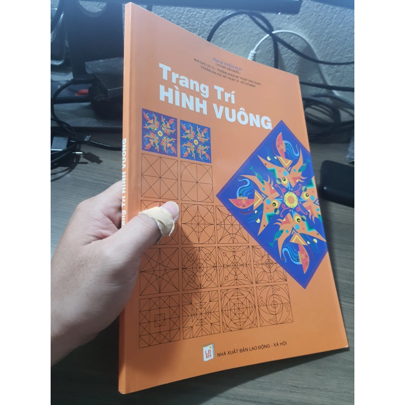 Trang trí hình vuông 505038