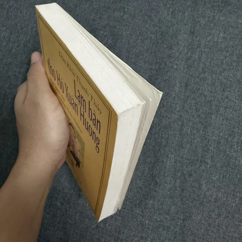 Lạm bàn thơ Hồ Xuân Hương hay Băm sáu cái nõn nường Xuân Hương - Trần Khải Thanh Thủy 754399