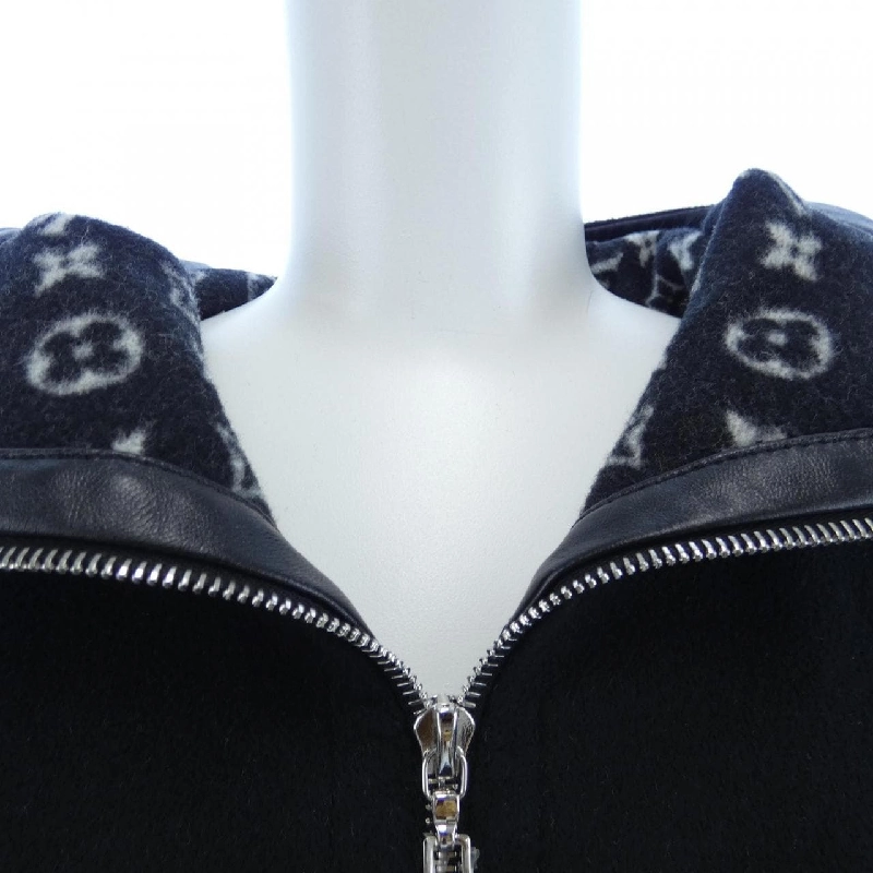 Louis Vuitton LOUIS VUITTON Cape 633561