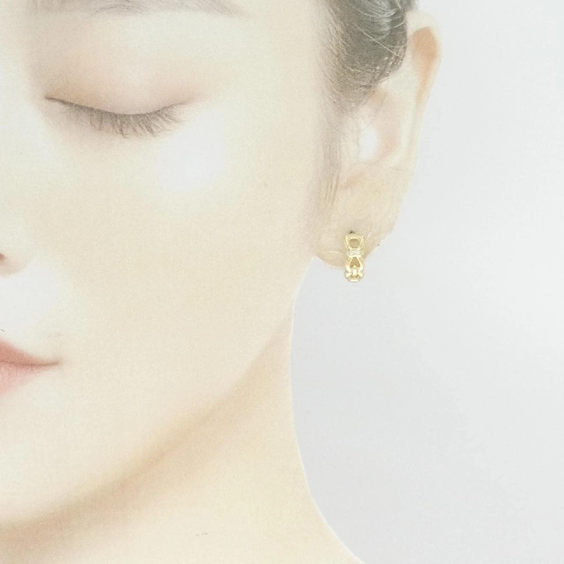 Bông tai kim cương Tasaki 0.02CT 666042