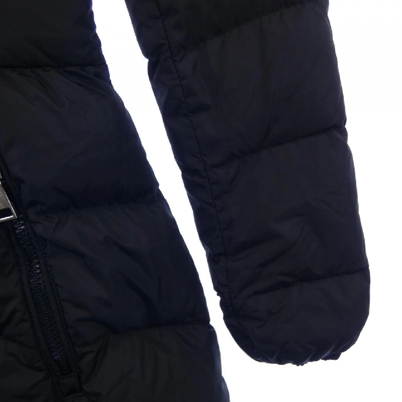 Áo khoác lông vũ MONCLER 642942