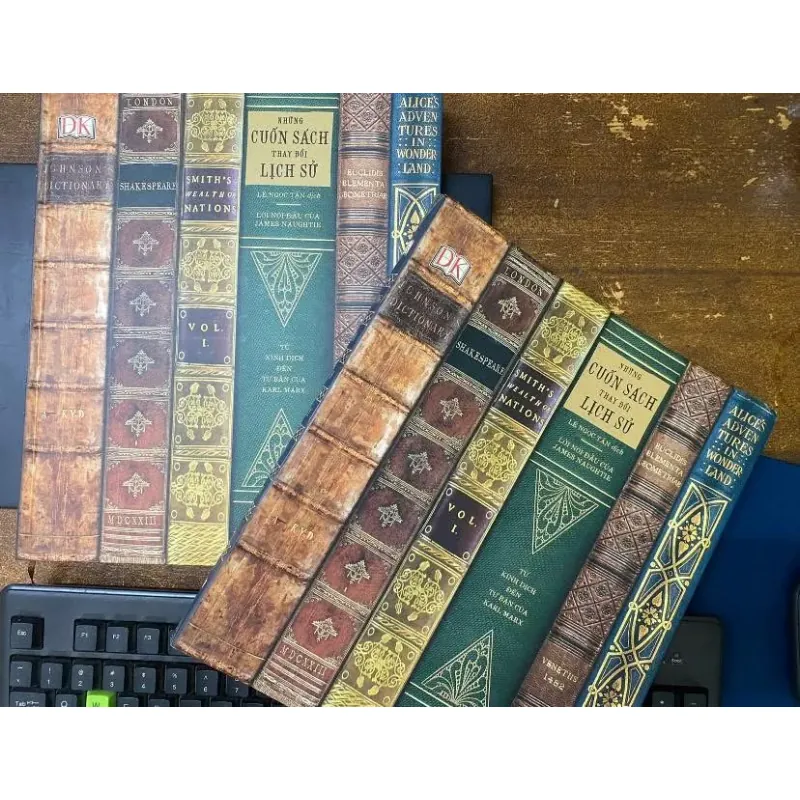 Những Cuốn Sách Thay Đổi Lịch Sử ( bản đặc biệt có chữ ký) 1034033