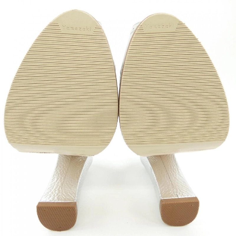 Dép FENDI - Hàng hiệu Authentic 830231