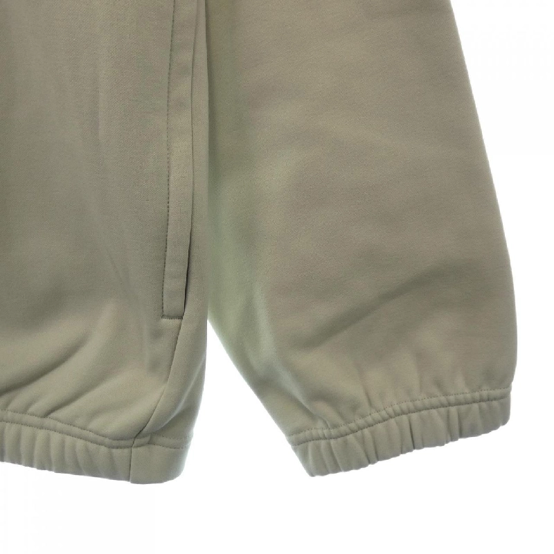 Áo khoác F.C.R.B. - Hàng hiệu Authentic 898704