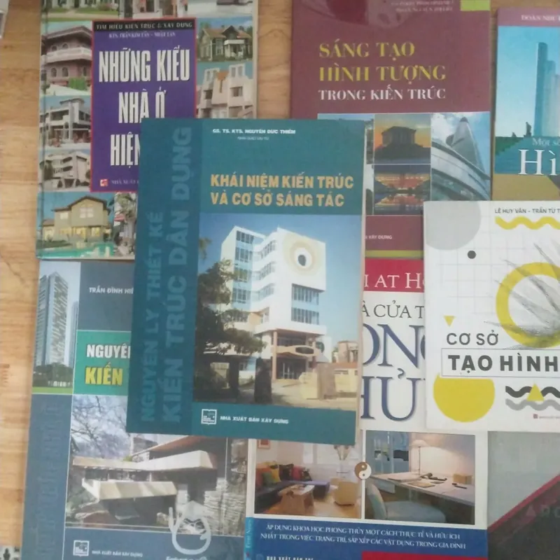 Lô 11 sách Kiến trúc cũ 689837
